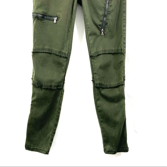 ♻️DONATED♻️ BLANK NYC Jeans Army Green Moto Skinny Jeans Size 28 J25 - Picture 4 of 12